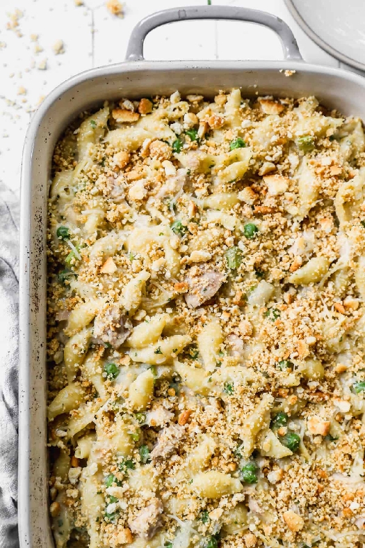 Tuna noodle casserole