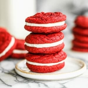 Red velvet cookies