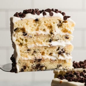 Cannoli cake