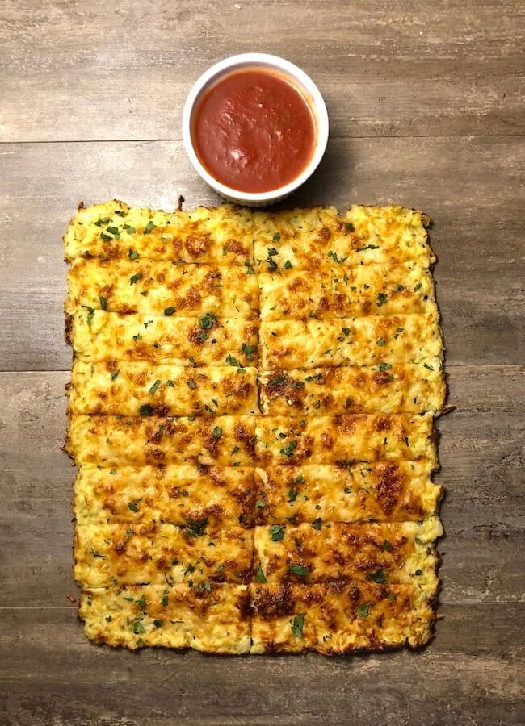 Cauliflower cheesesticks - the meal prep manual