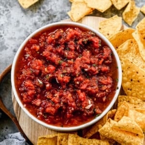 Easy homemade salsa