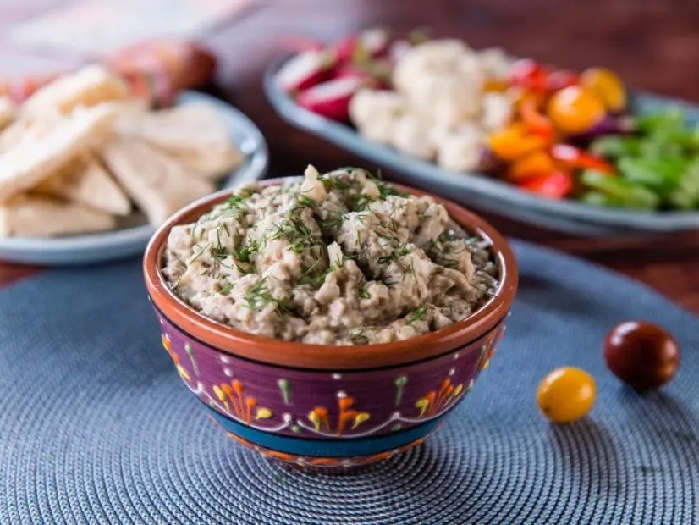 Nadia's "salata de vinete" eggplant salad spread recipe