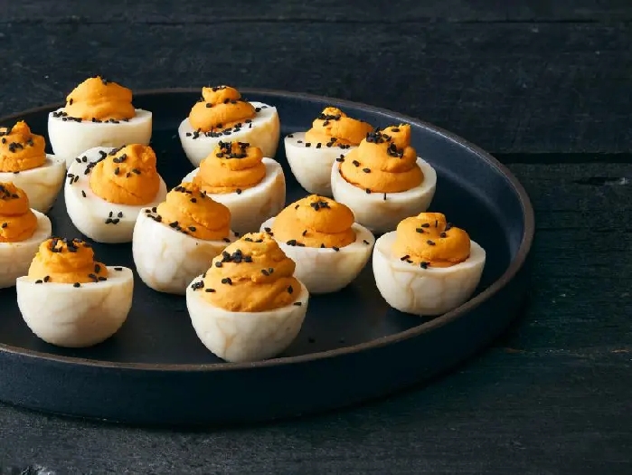 Halloween deviled eggs recipe