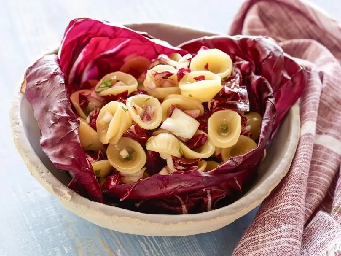 Radicchio-pasta salad recipe