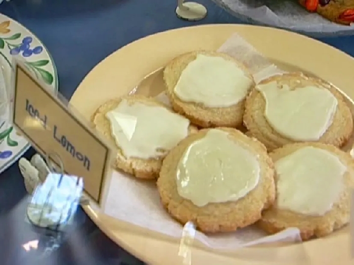 Iced lemon cookies recipe
