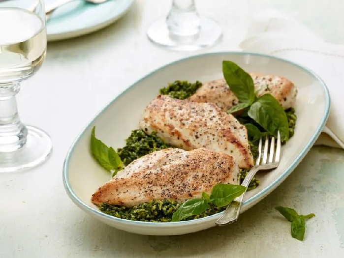 Kale pesto chicken breasts recipe