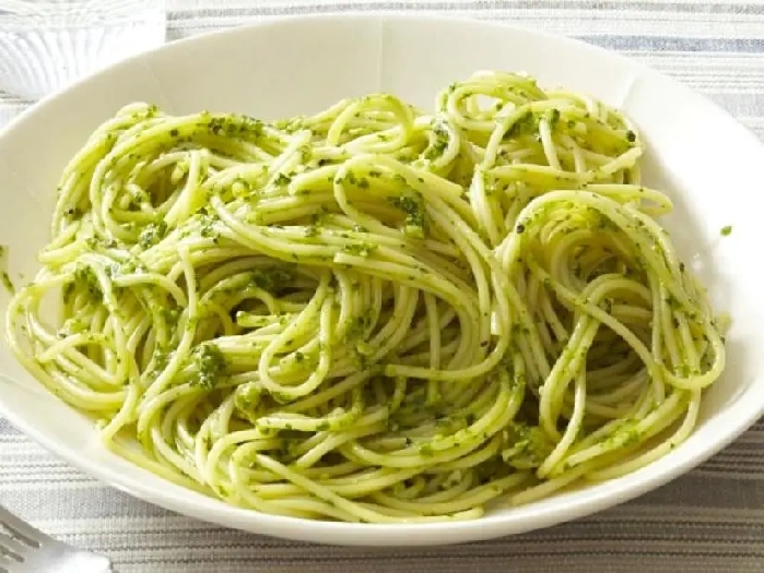Kale pesto with walnut and parmesan recipe