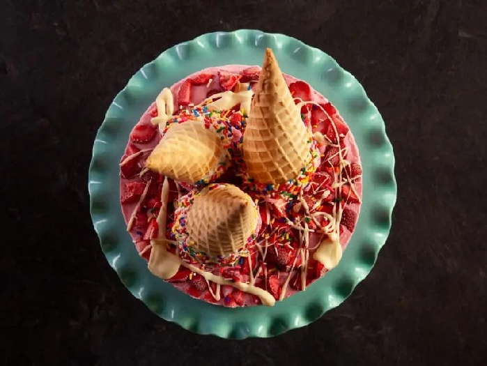 Waffle cone ice cream pie recipe