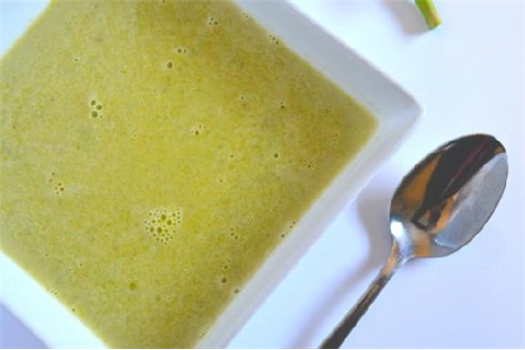 Delish Cream of Asparagus Soup