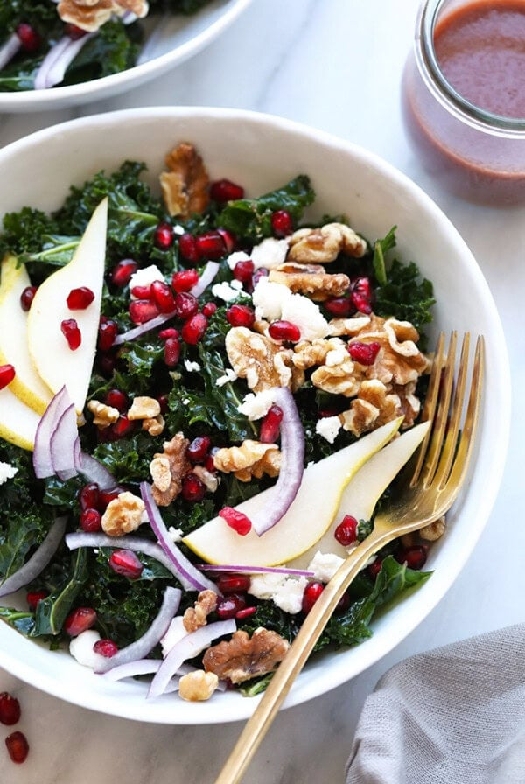 Kale pomegranate salad with pears