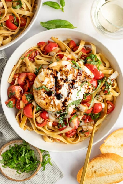 30-minute bruschetta pasta with burrata