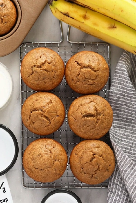 Healthy banana muffins
