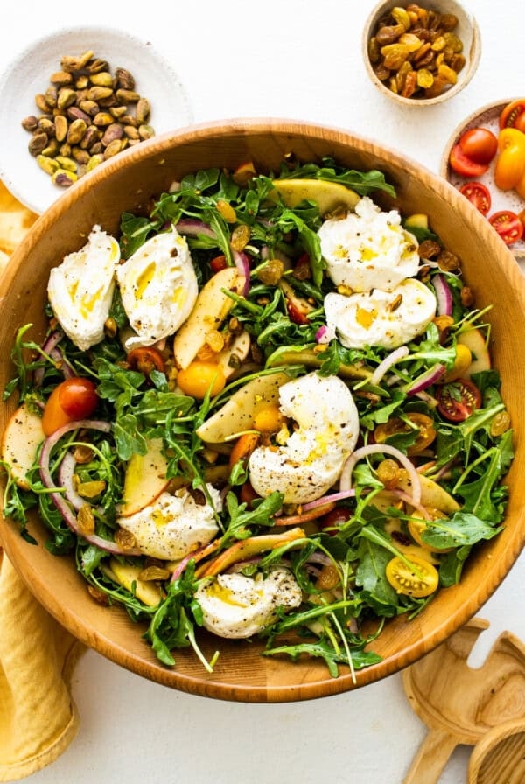 Apple burrata salad