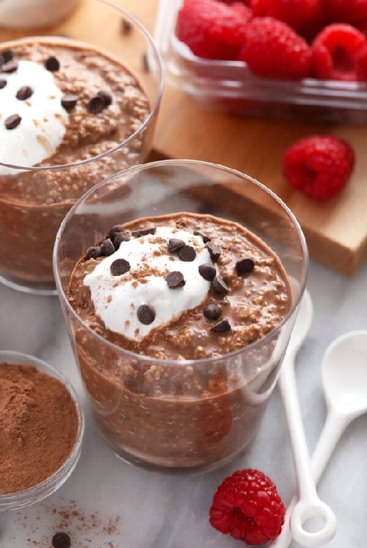 Quick mocha overnight oats