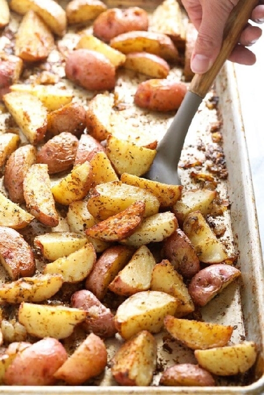 Crispy roasted red potatoes