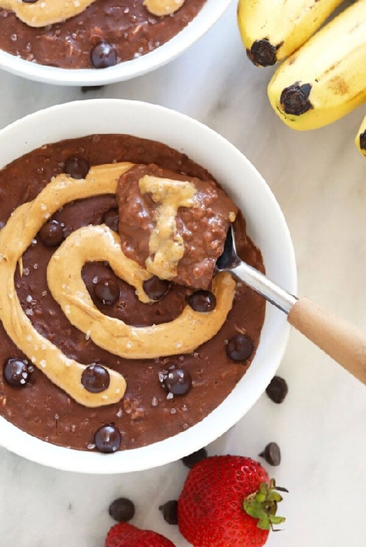 Brownie batter peanut butter swirl stovetop oatmeal