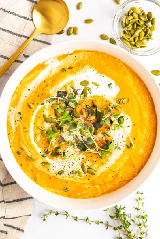 30-minute creamy pumpkin soup