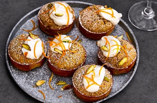 Orange and pistachio financiers