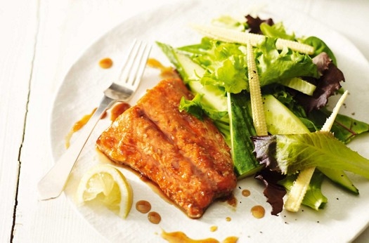 Maple-glazed salmon with ginger