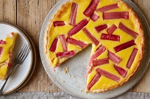 Rhubarb & custard tart