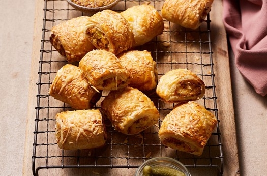 Cheese & leek rolls with wholegrain mustard