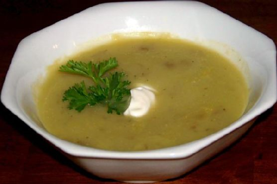 Hearty Leek and Yukon Gold Potato Soup