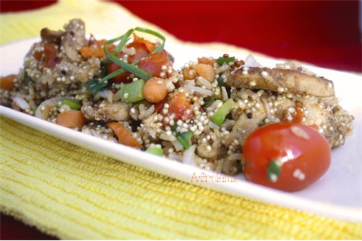 Stir Fried Quinoa, Brown Rice and Chicken Breast