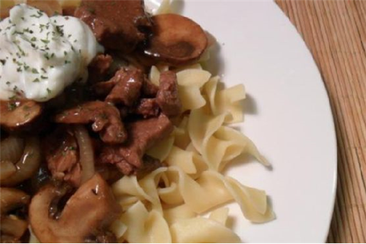 Beef Stroganoff w Bella Mushrooms