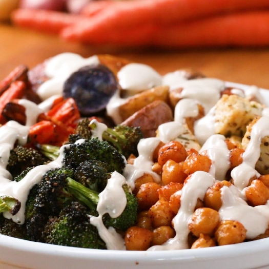 Quick-roasted veggie bowl