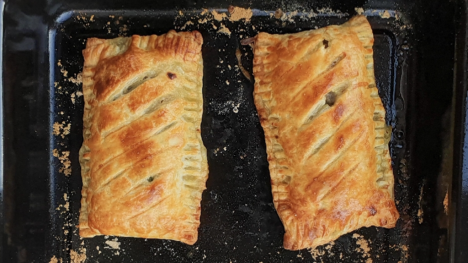 Easy beef hand pies