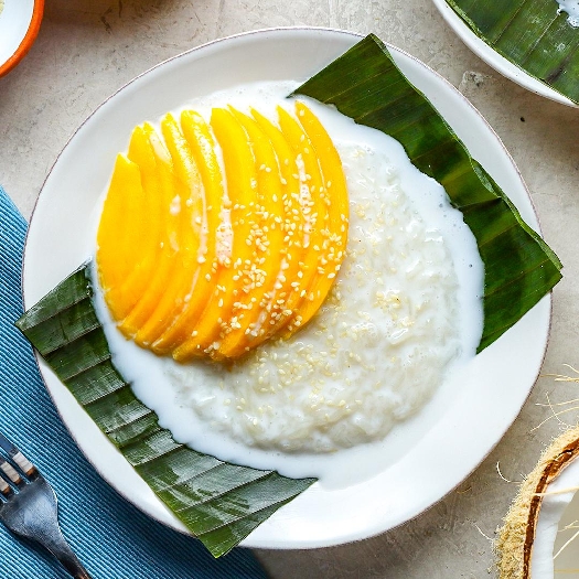 Thai mango sticky rice