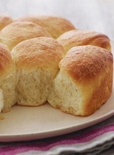 Dinner rolls