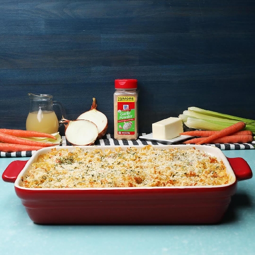 Creamy chicken pasta bake