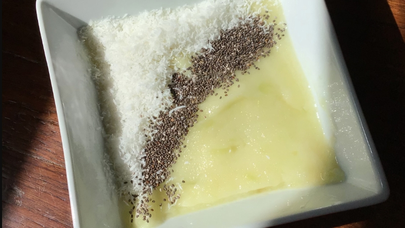 Honeydew refresher smoothie bowl