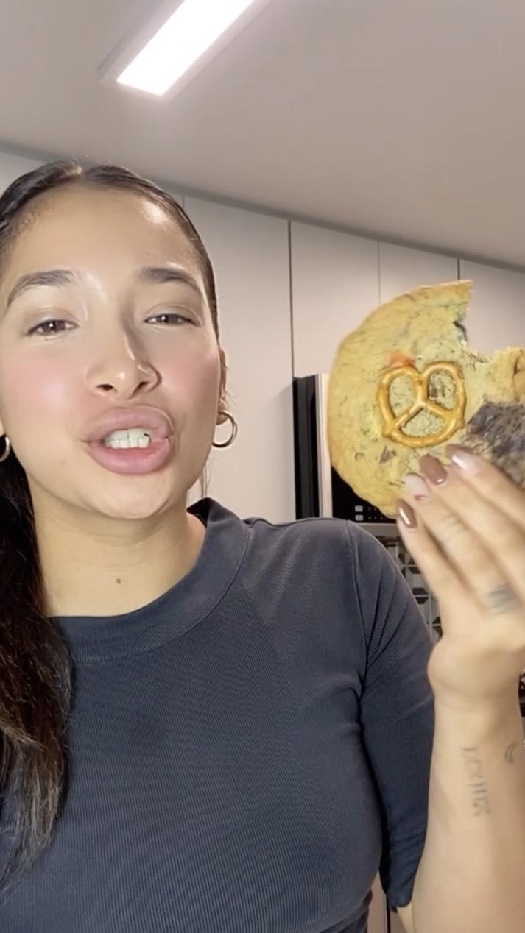 Game-day chocolate chip cookies