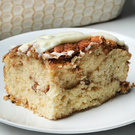 Cinnamon roll coffee cake