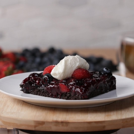 Delicious pie bar: the berry overload