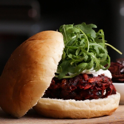 Beetroot & feta burgers
