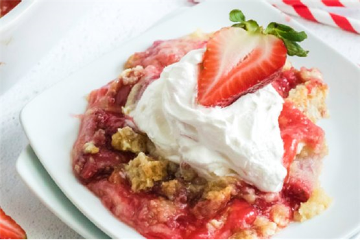 Easy Strawberry Dump Cake