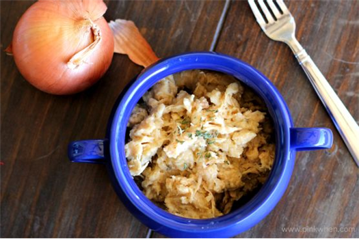 Slow Cooker Chicken and Dumplings