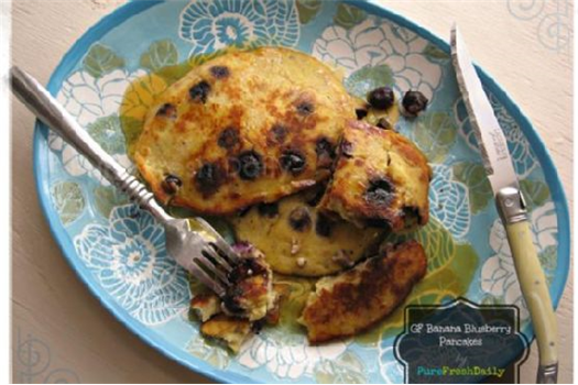 Banana Blueberry Pancakes