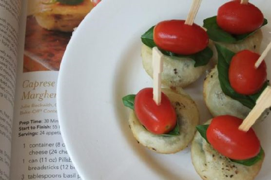 Caprese Pesto Margherita Stackers