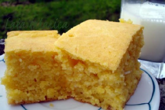 Soft Croatian corn bread - proja