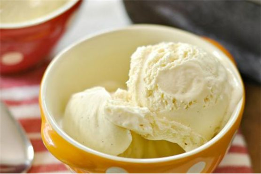 Easy 3 Ingredient Freezer Ice Cream