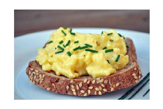 Easy Cheesy Scrambled Eggs