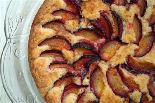 Fresh Plum Cake