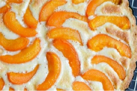 Apricot-Almond (Frangipane) Tart