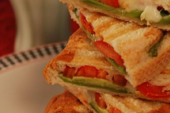 Avocado Tomato & Mozzarella Panini/sandwiches